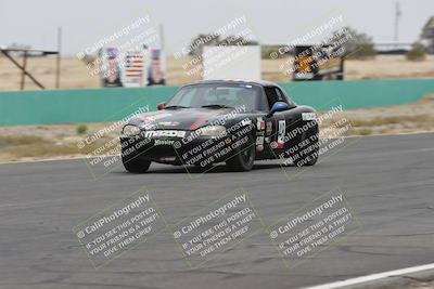 media/Jun-01-2025-CalClub SCCA (Sun) [[eae223c5dd]]/Group 5/Race (Front Straight)/